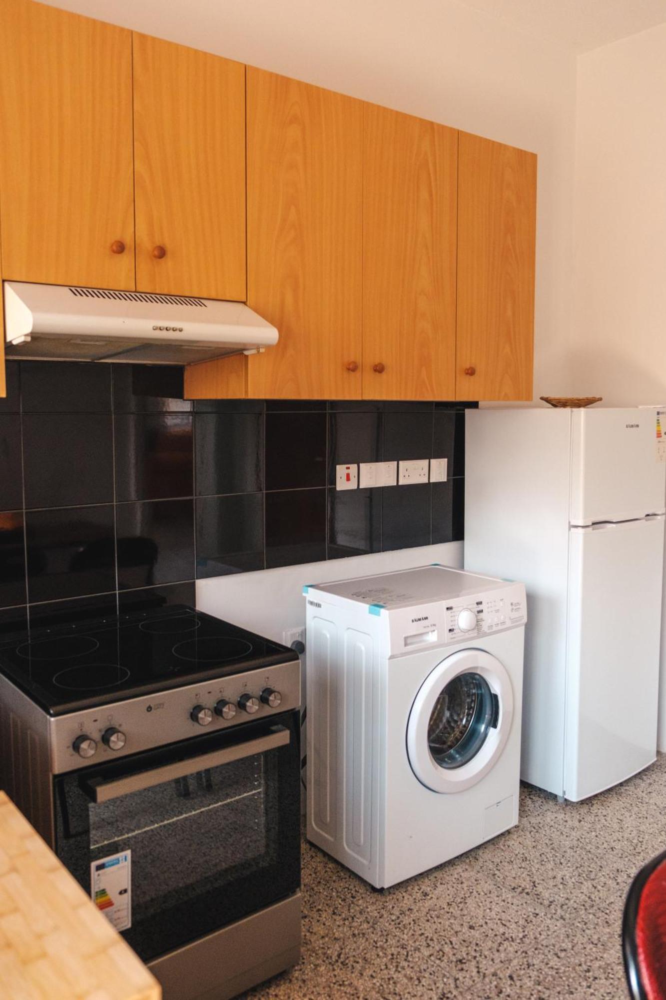Serenityone - Centrally Located One Bedroom Apt Aya Napa Dış mekan fotoğraf